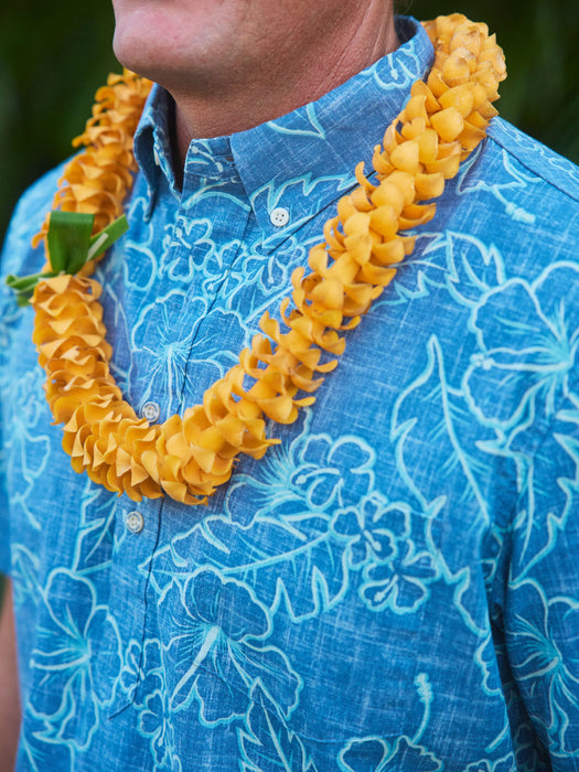 Reyn Spooner Lei Low Collared Short Sleeve Aloha Shirt with a yellow lei not included