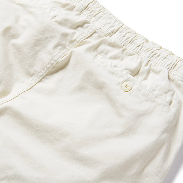Reyn Spooner Cruiser 3.0 Stone color Shorts Stretch Twill: 97% Cotton, 3% Spandex zoom in on back right buttoned pocket.