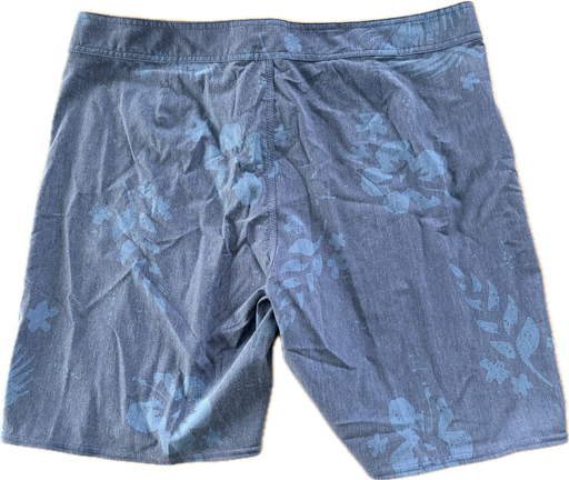 Dakine Sambawa Men's 20" Lawai Board Shorts featuring 4-way stretch with a comfort close fly and an interior stretch gusset back view.
