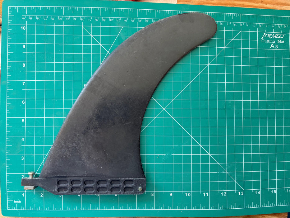 used 9" Black Plastic surfboard or Stand Up Paddleboard Fin