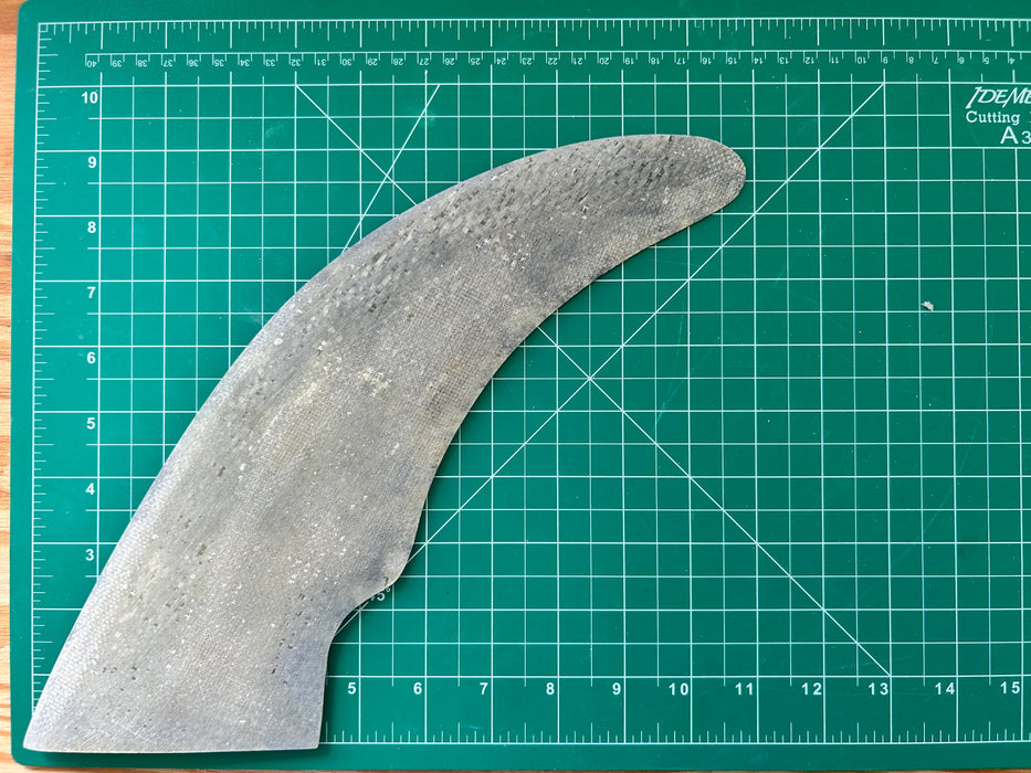 9" used black fiberglass cutaway glass on center fin