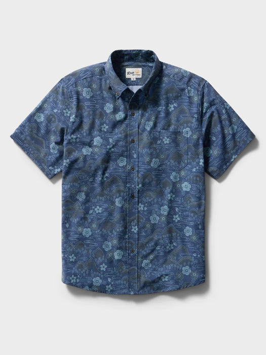 Reyn Spooner Sakura Fields Navy short sleeve light weight Performance Button up front view